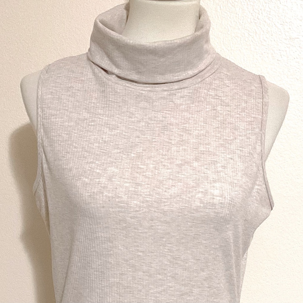 Express Ribbed Mock Neck Midi Dress Oatmeal Heather M - Picture 6 of 7